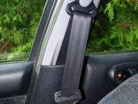 Story Idea #059 – Seat Belt Laws for Delivery Drivers Across Canada: Province-by-Province Exemptions and Differences
